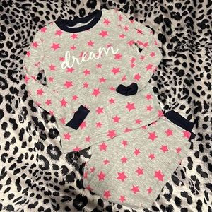 🆑FINAL PRICE‼️ 3T kidgets pajama set